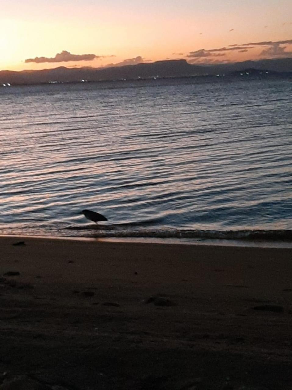 Pe Na Areia, Casa Na Praia De Frente Para O Mar Florianopolis Luaran gambar